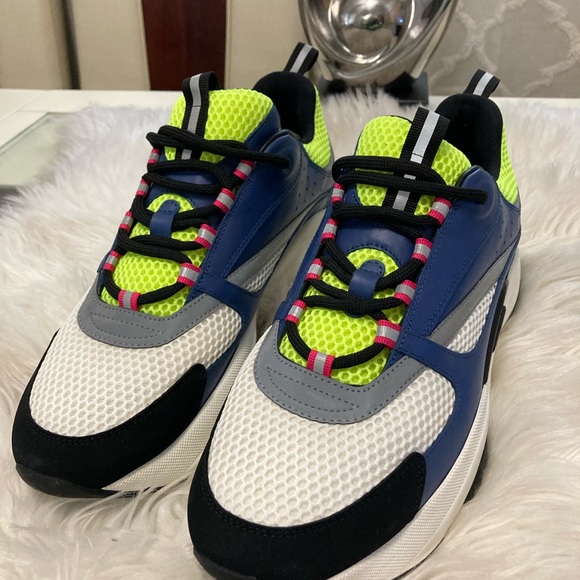 B22 SNEAKER
Blue Calfskin with Yellow and White Technical Mesh - Picture 2 of 16